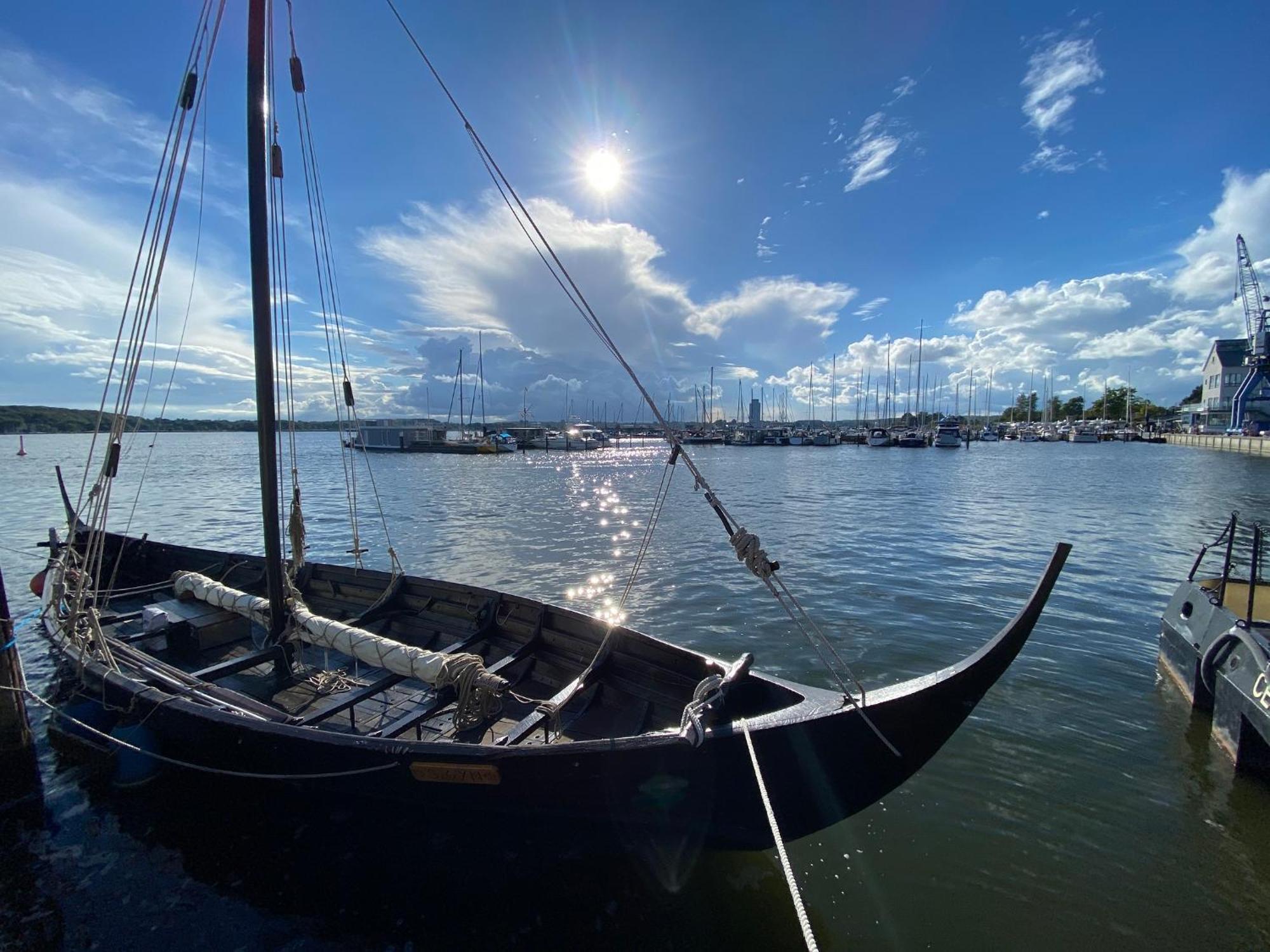 Nordic Home Schleswig Esterno foto